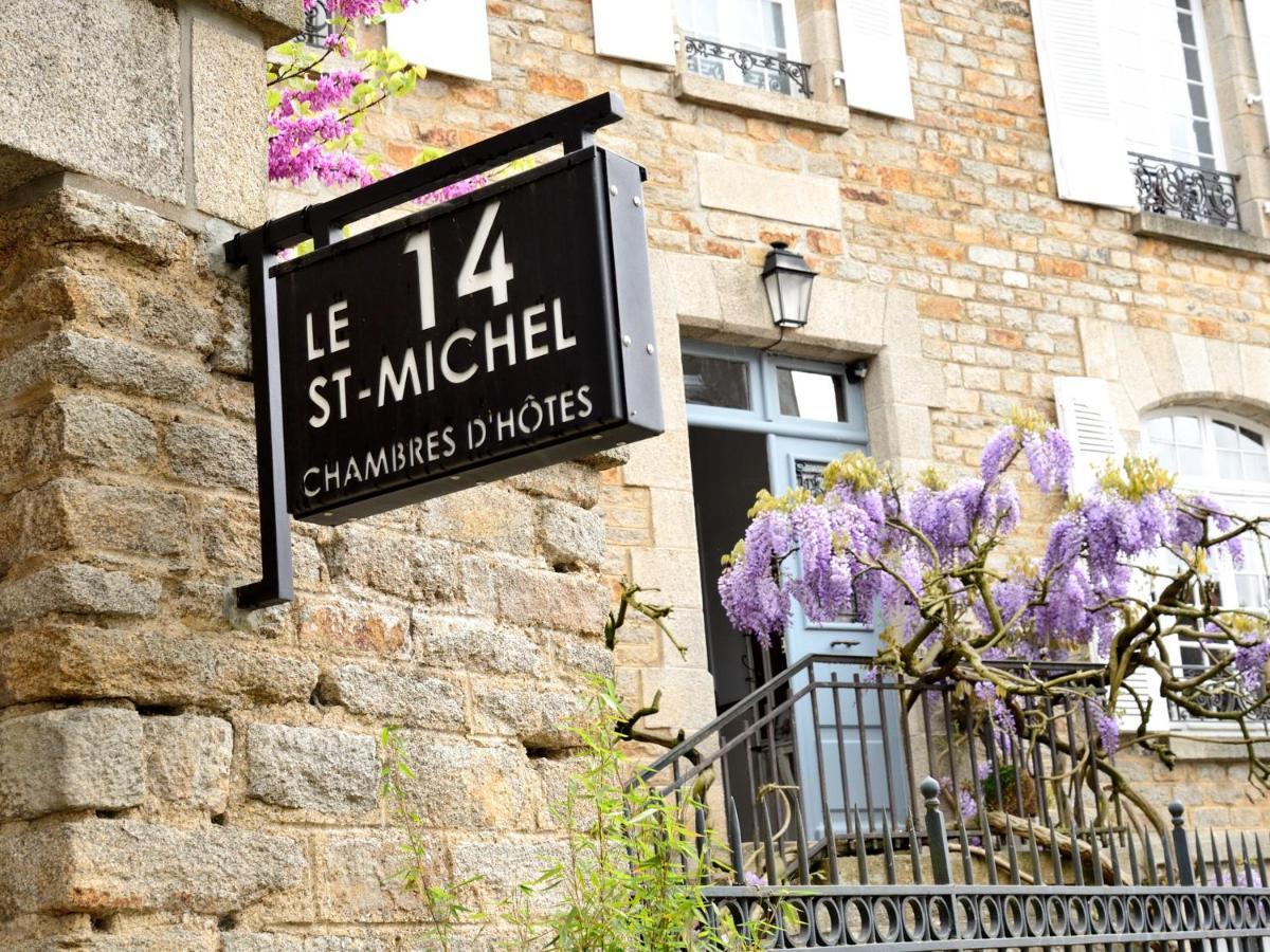 Bed and Breakfast Le 14 St Michel Josselin Esterno foto