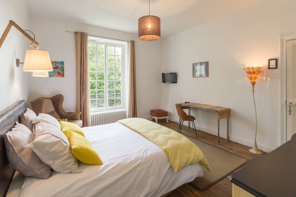 Bed and Breakfast Le 14 St Michel Josselin Esterno foto