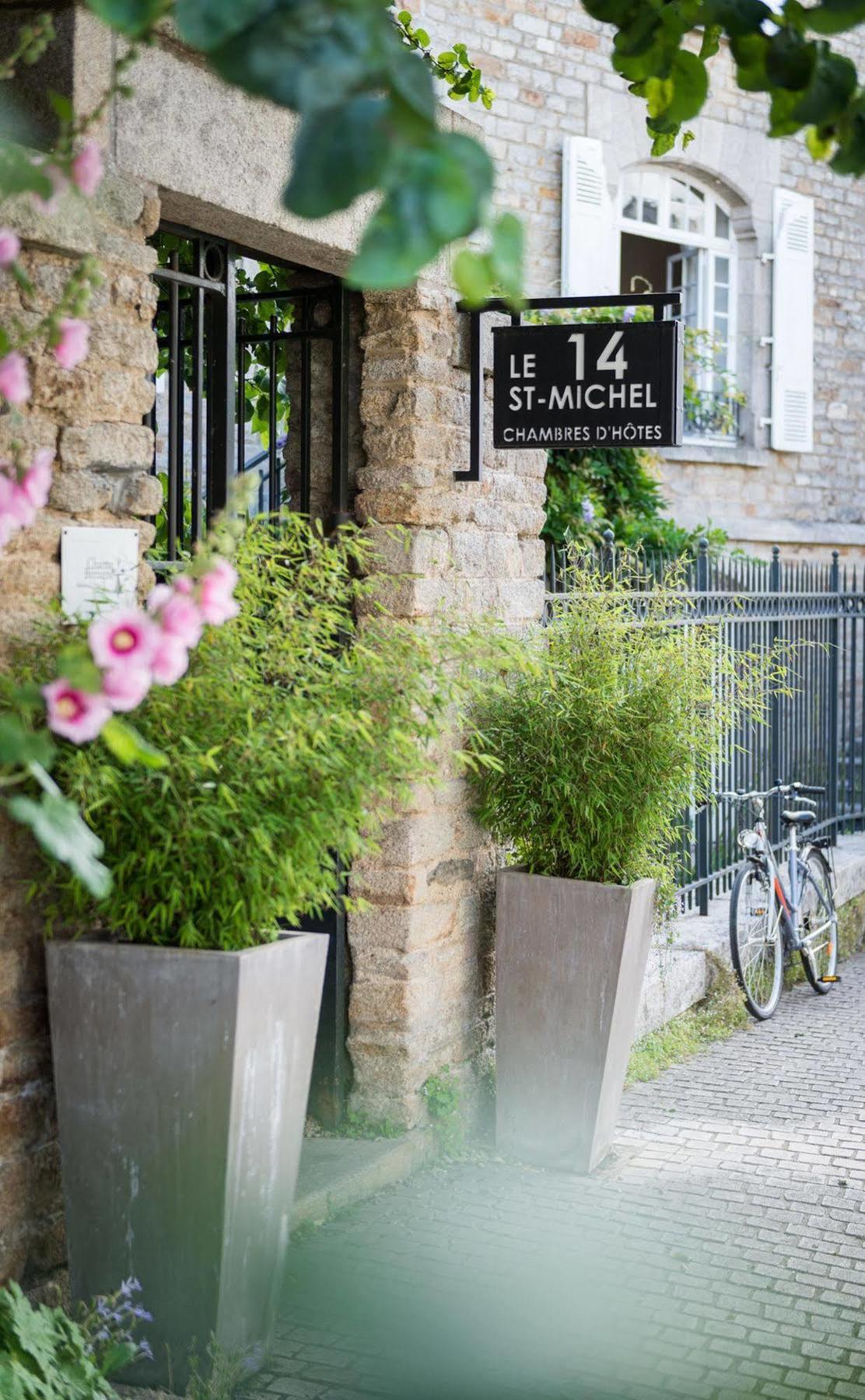 Bed and Breakfast Le 14 St Michel Josselin Esterno foto